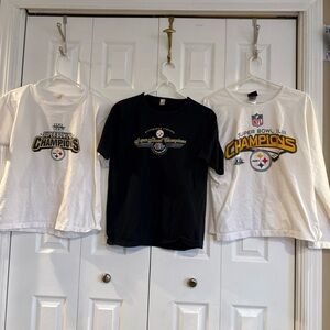 Bundle of Steeler Super Bowl Champions women’s shirts. Sizes M/M/XL